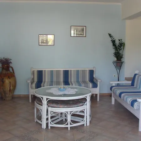 Tilemachos & Aparthotel Adamantas (Milos)