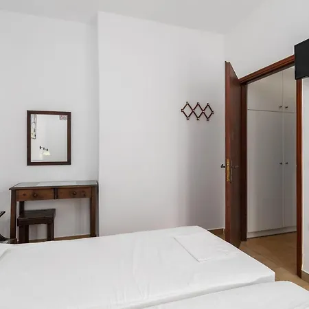 Tilemachos & Aparthotel *
